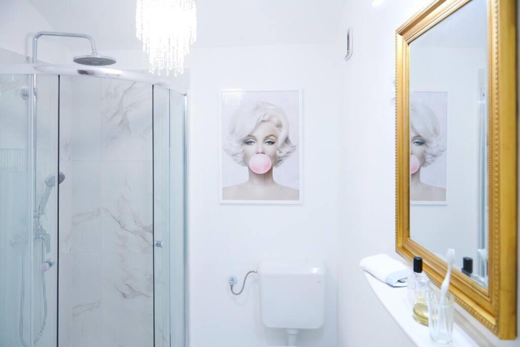 شقة White Bliss Hideaway ليوبليانا المظهر الخارجي الصورة