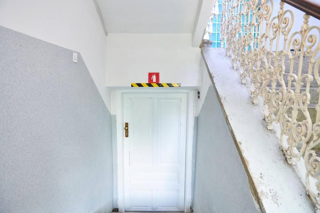 شقة White Bliss Hideaway ليوبليانا المظهر الخارجي الصورة